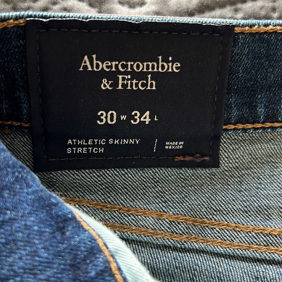 Abercrombie and Fitch , Man Athletic Skinny Stretch jeans - Picture 4 of 5